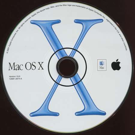 Photo ads/1519000/1519769/a1519769.jpg : coffret Apple mise  jour CD OS10.03 et cd 9.2