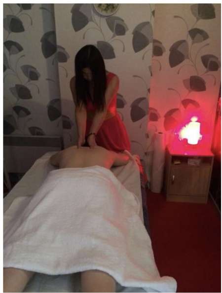 Photo ads/1544000/1544568/a1544568.jpg : meilleure salon massage 75017paris