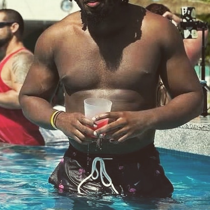 Photo ads/2194000/2194683/a2194683.jpg : Recherche partenaire(Femme) pour contenue Adulte