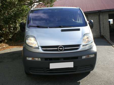Photo ads/2214000/2214044/a2214044.jpg : Opel Vivaro crochet climatique long 9 places