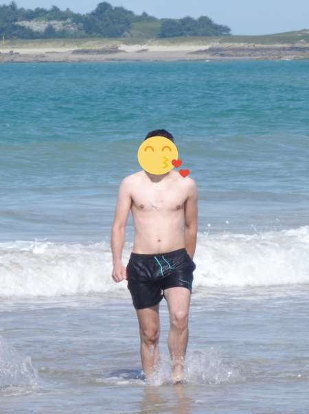 Photo ads/2356000/2356608/a2356608.png : escort pour dames