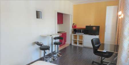 Photo ads/2511000/2511382/a2511382.jpg : Studio meubl� et calme