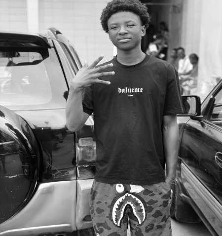 Photo ads/2523000/2523838/a2523838.jpg : Service et relation