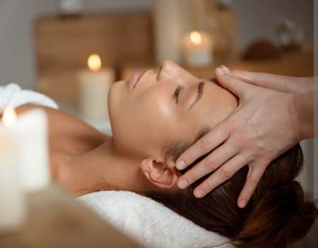 Photo ads/2658000/2658407/a2658407.jpg : Massage d�tente chez vous.