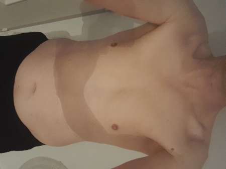 Photo ads/2658000/2658870/a2658870.jpg : homme h�t�rosexuel seulement