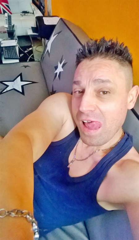 Photo ads/2659000/2659346/a2659346.jpg : un Prince cherche sa Princesse