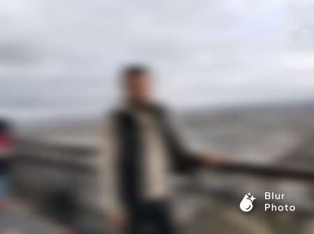 Photo ads/2660000/2660948/a2660948.jpg : Cherche complicit�  et plus si affinit�s