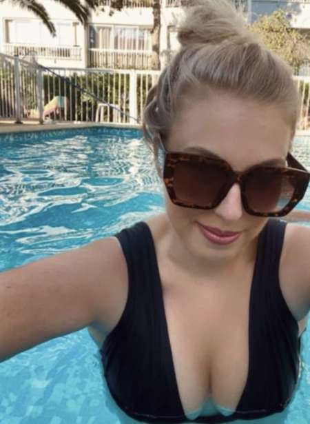 Photo ads/2661000/2661261/a2661261.jpg : Pieds p�dicur�s pour amateurs 🙊