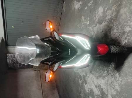 Photo ads/2661000/2661573/a2661573.jpg : Honda Forza 350 - 9100 kms - R�vision avril 2026 -