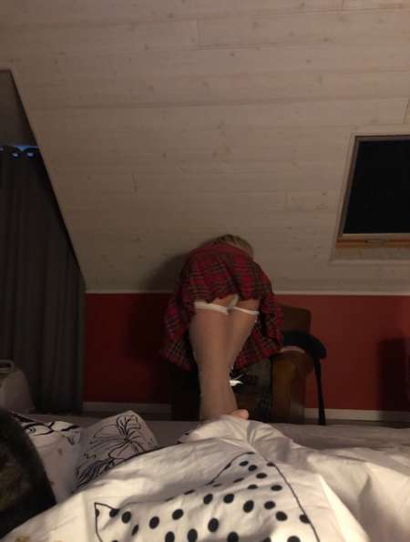 Photo ads/2661000/2661684/a2661684.jpg : J'adore me montrer sur la plage